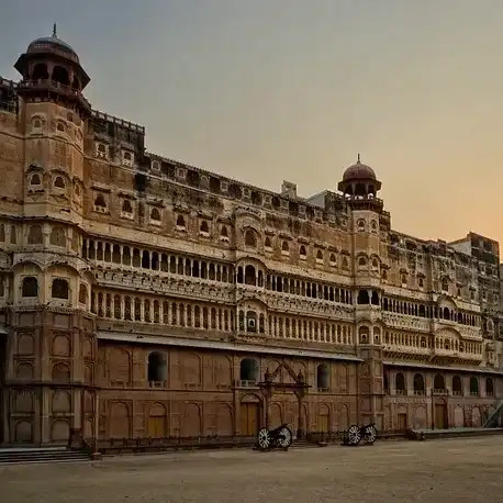 Sunset at Junagarh – tourist favorite